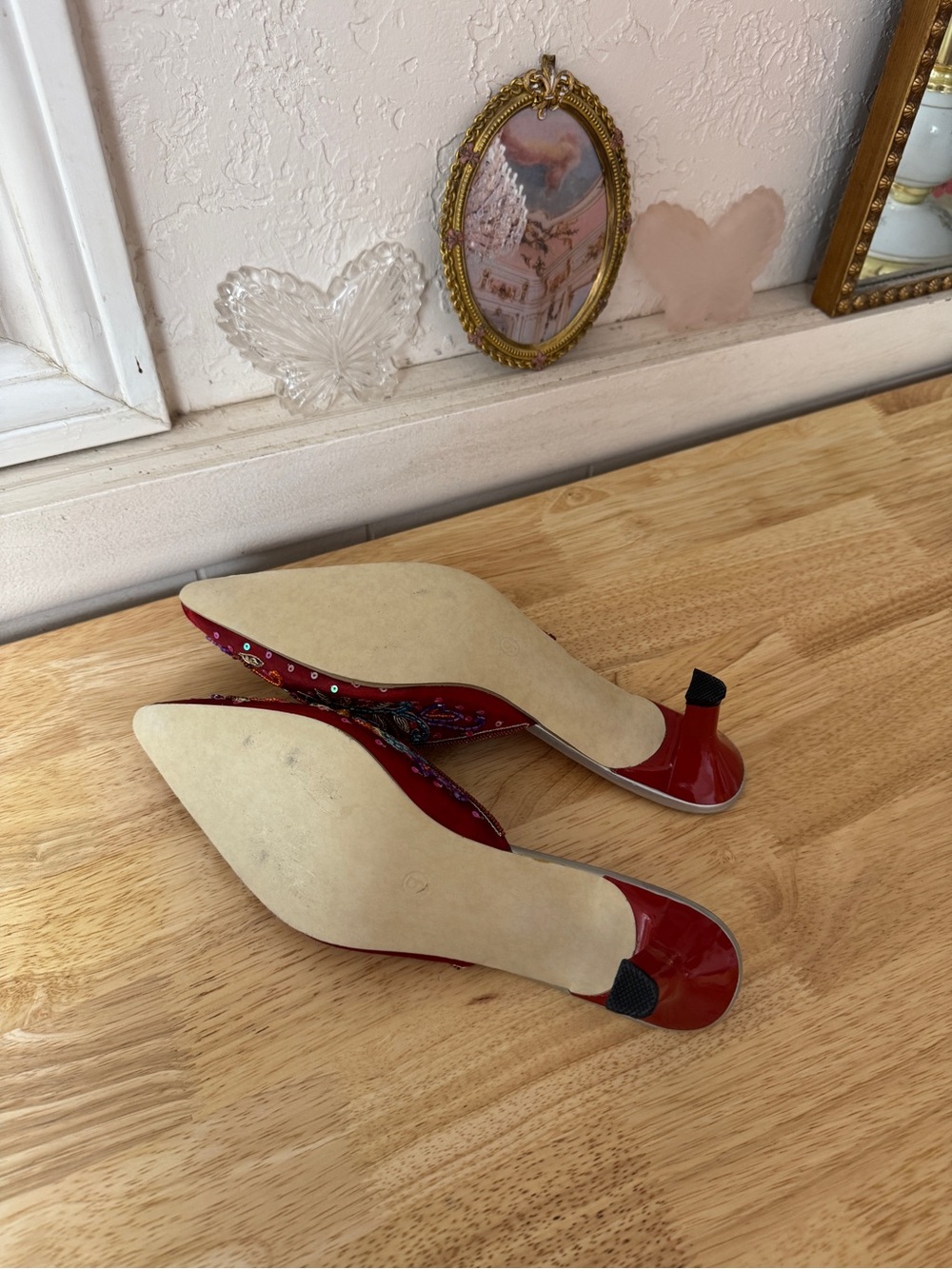 2000s Drama Beaded Pointed Toe Kitten Heels Size 9 Y2K Jewel Embellished Whimsy - Picture 10 of 15